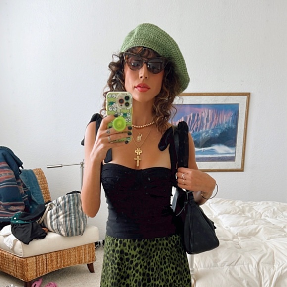 💔SOLD💔 Green handmade knitted Beret - Picture 2 of 5